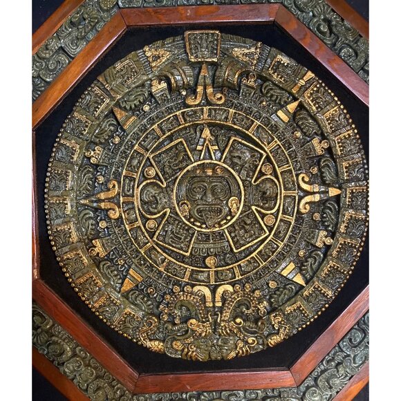 Vtg 18" Aztec Mayan Calendar Wall Art Green Malachite Stone Wood Frame Velvet Ac - Picture 4 of 8